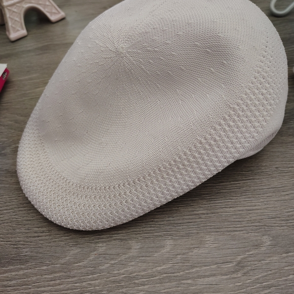 Kangol White Knit Cap - Picture 2 of 4